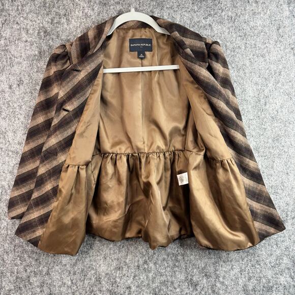 Banana Republic Brown Plaid Blazer - Picture 3 of 10